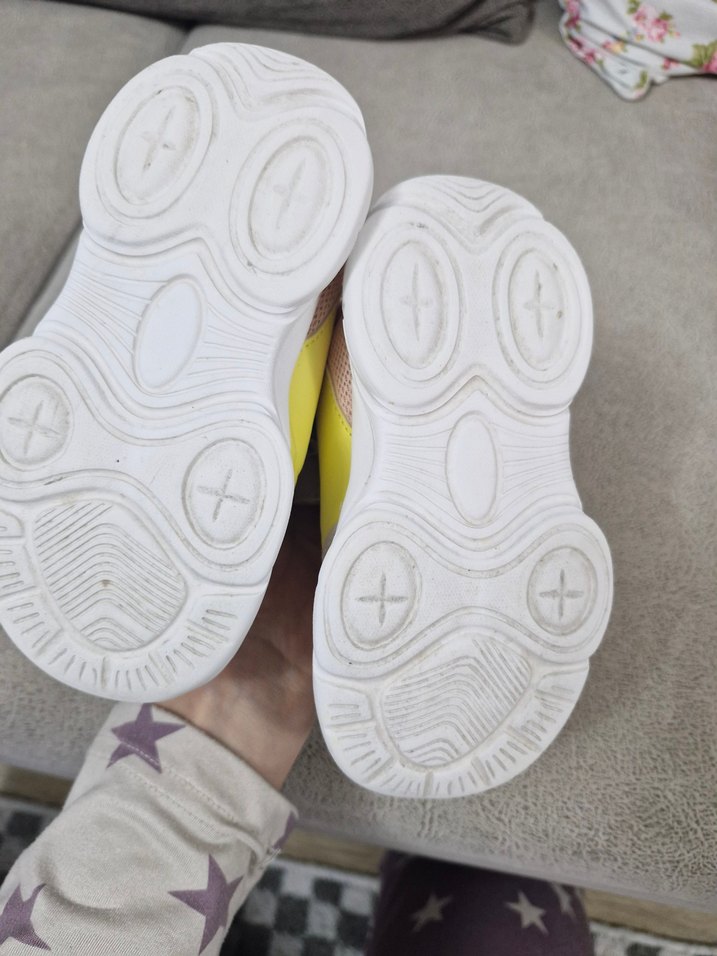 Vicco Kız Çocuk Sarı Cırt Cırtlı Spor Ayakkabı - Görsel 4