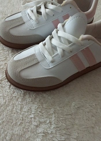 Adidas Spor Ayakkabı