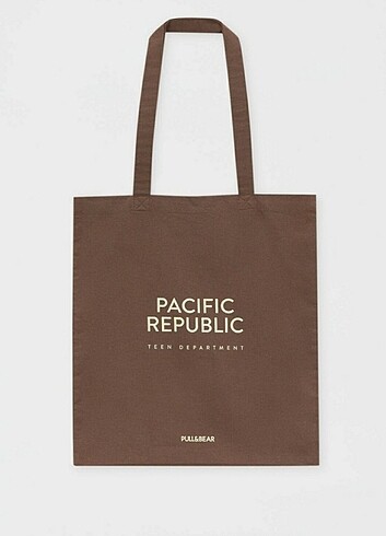 Pull and Bear Kol Çantası