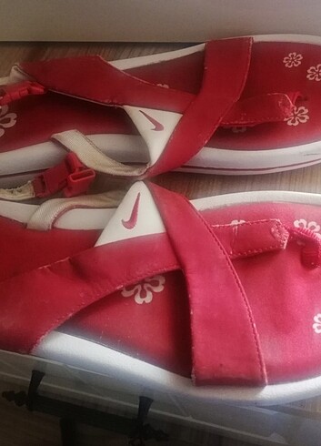 Nike sandalet