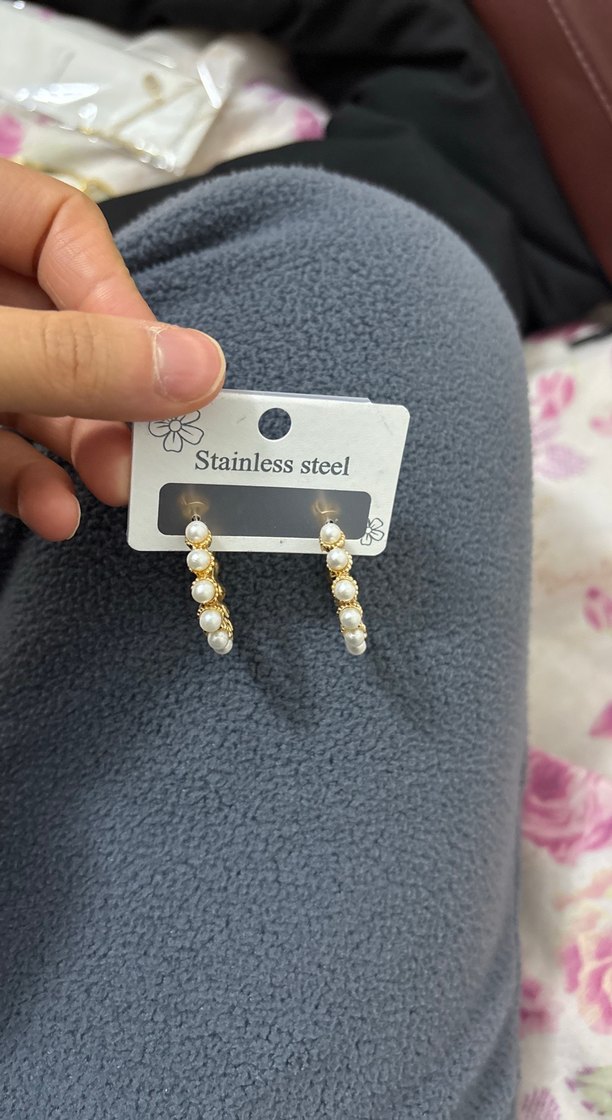 Altın Renk Mini Boncuklu Kadın Küpe - Görsel 4