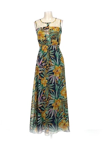 PreLoved Uzun Elbise %70 İndirimli.