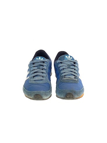 39 Beden Adidas Spor Ayakkabı %70 İndirimli.