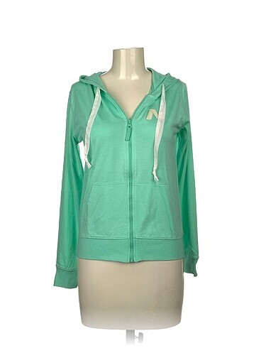 New Balance Sweatshirt %70 İndirimli.