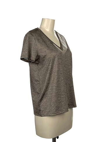 Network Network T-shirt %70 İndirimli.