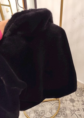 Siyah Peluş Yüksek Yakalı Kadın Mont - Görsel 7