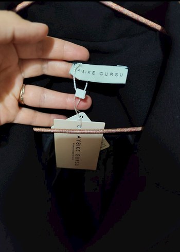 Aybüke Gürsu siyah blazer ceket - Görsel 4