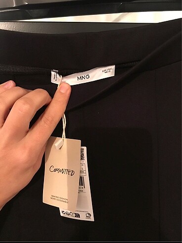 l Beden siyah Renk Mango siyah taşlı pantolon