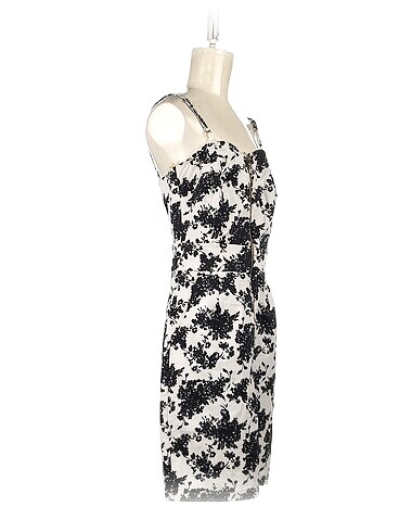 Vintage Love PreLoved Kısa Elbise %70 İndirimli.