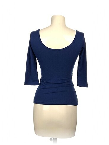 m Beden PreLoved Bluz %70 İndirimli.