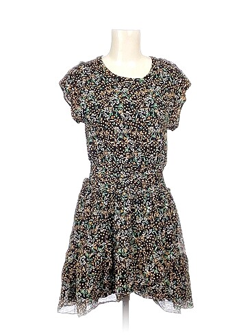 PreLoved Kısa Elbise %70 İndirimli.