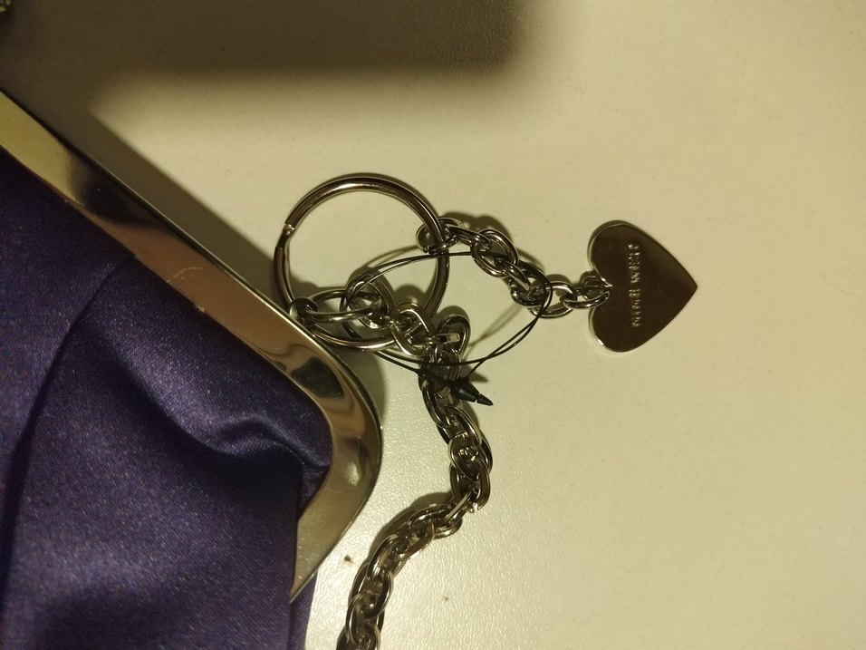 Zincir Detaylı Mor Saten Kadın Portföy Çanta - Görsel 2