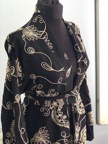Zara Kimono