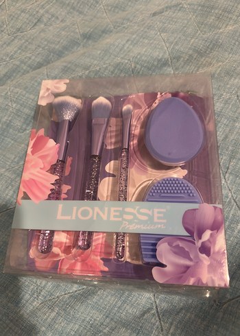Lionesse Makyaj Fırça Seti Mor - Görsel 2