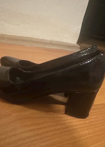 Kadın Siyah Rugan Stiletto - Görsel 3