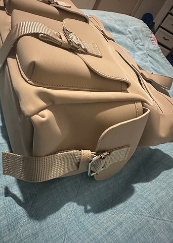 Bej Deri Kadın Çanta Tokalı Cepli - Görsel 4