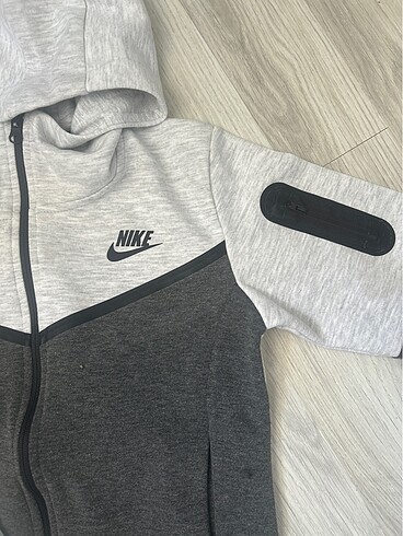 Nike Eşofman takımı 9-10 yaş