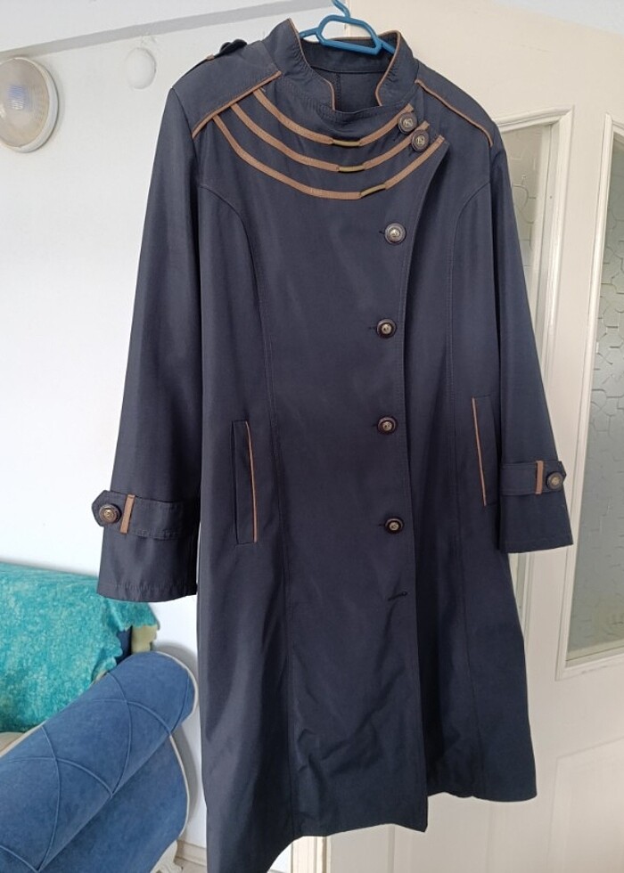 Trençkot yağmurluk mont kaban  - Görsel 4