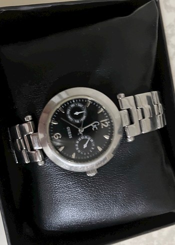 Guess Gri Metal Kordonlu Kadın İş Saati
