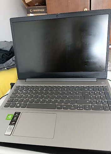 Lenovo IdeaPad 3 
