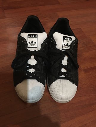 40 Beden siyah Renk Adidas spor ayakkabı
