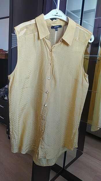 Koton Koton marka sarı renk kısa kollu gömlek 
