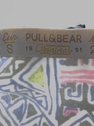 s Beden çeşitli Renk Pull and Bear Askılı %70 İndirimli.