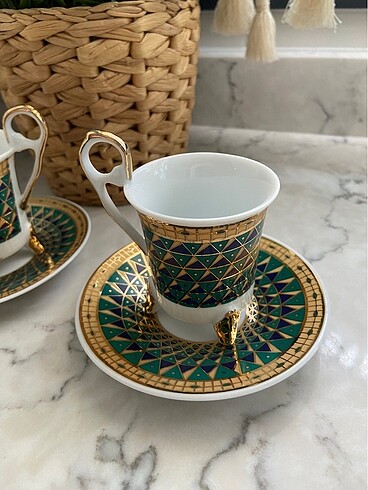  Beden yeşil Renk Vintage Ayaklı Fincan