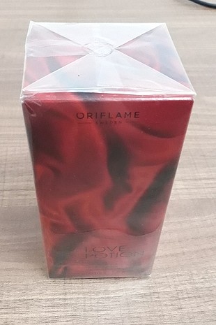 oriflame love potion parfüm 