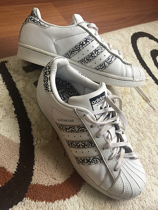Adidas superstar