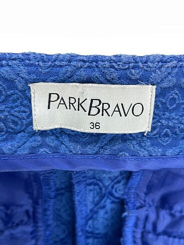 36 Beden lacivert Renk Park Bravo Düz Kesim %70 İndirimli.