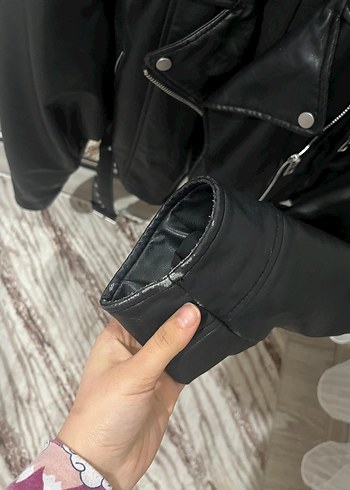 Siyah Kemerli Mini Deri Biker Ceket - Görsel 4