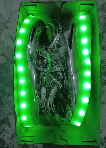 7 renk led ışıklı spor ayakkabı