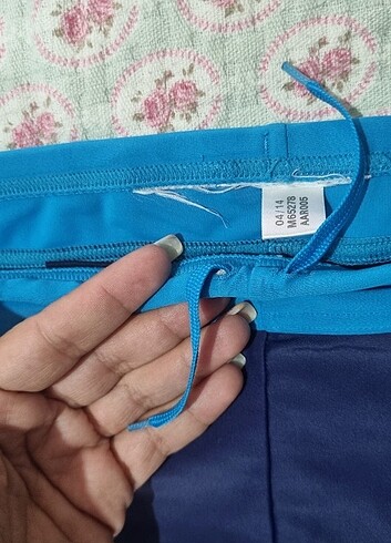 6 Yaş Beden Adidas Erkek Çocuk Deniz Şortu