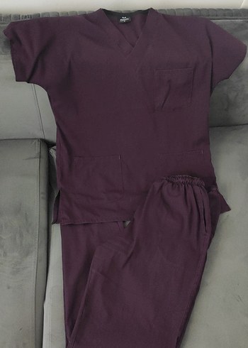 Moodamedical Mürdüm Likralı Kumaş Cerrahi Takım V Yaka Forma - Görsel 9