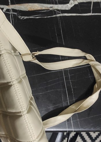 Dikişli Beyaz Deri Kadın Çanta - Görsel 2