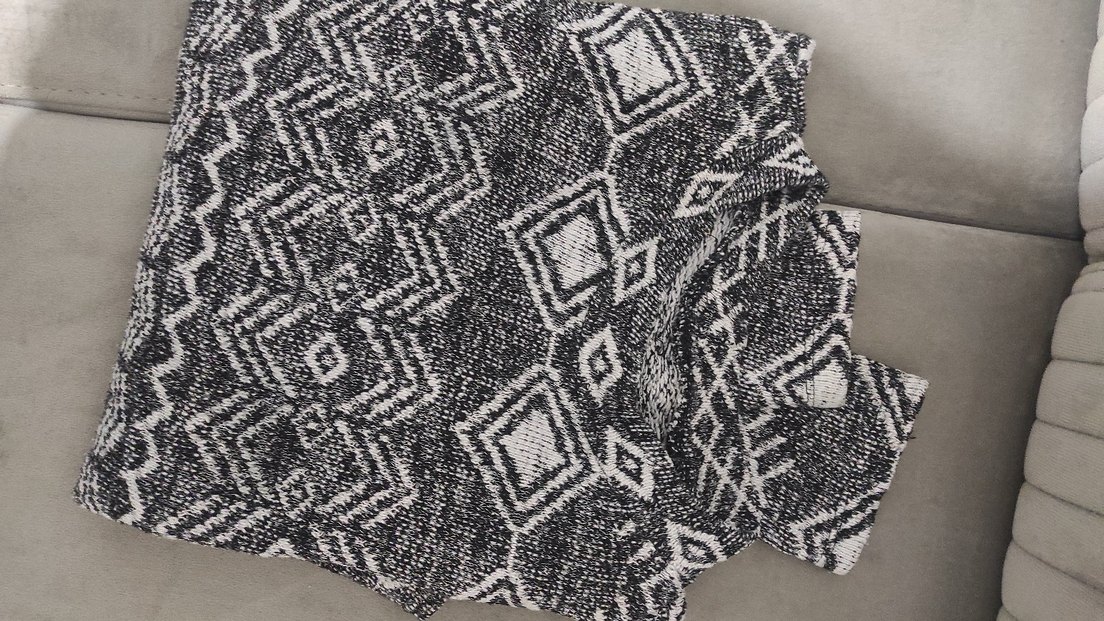 Gri Desenli Kısa Örgü Kadın Kazak - Görsel 3