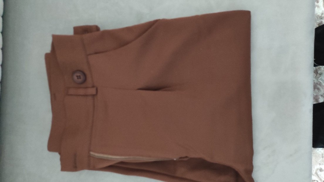 Kadın Kahverengi Pilili Kumaş Pantolon - Görsel 3