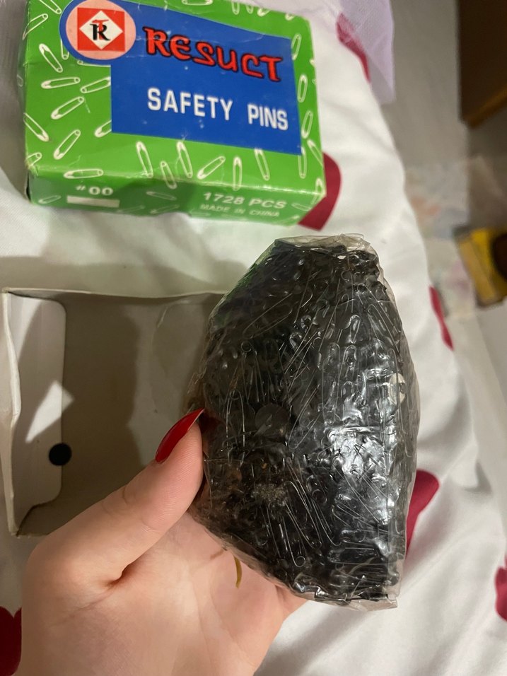 Siyah çengelli iğne küçük boyut - Görsel 4