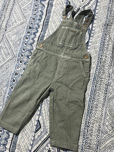 Zara 12-18 Ay Kadife Tulum