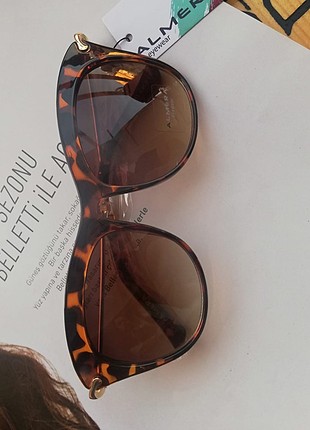 Vintage Love 2019 trend gözlükler 