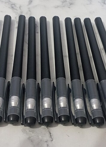 10 Adet 0.5 mm Siyah Kalem