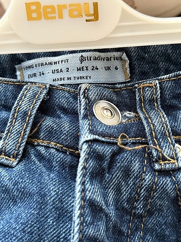 34 Beden lacivert Renk Stradivarius jean