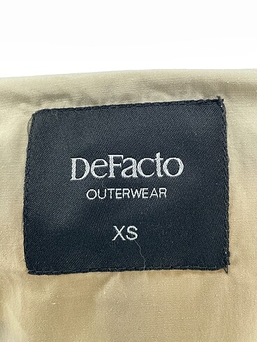 xs Beden ten rengi Renk Defacto Trenchcoat %70 İndirimli.