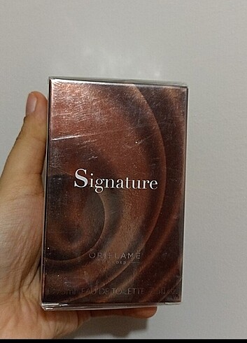 Signature Oriflame 