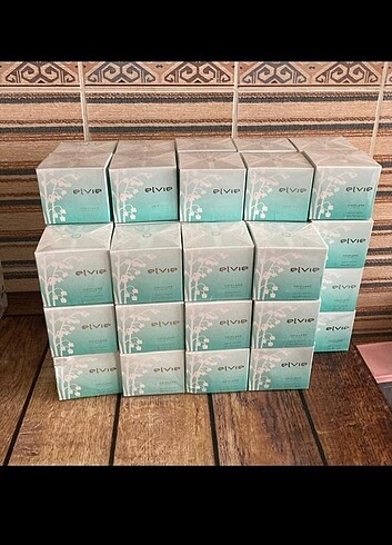 Elvie Oriflame 