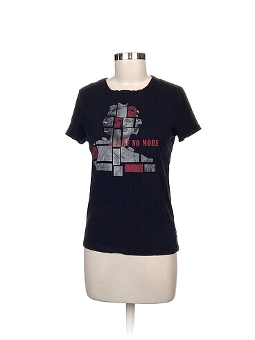 Mudo T-shirt %70 İndirimli.