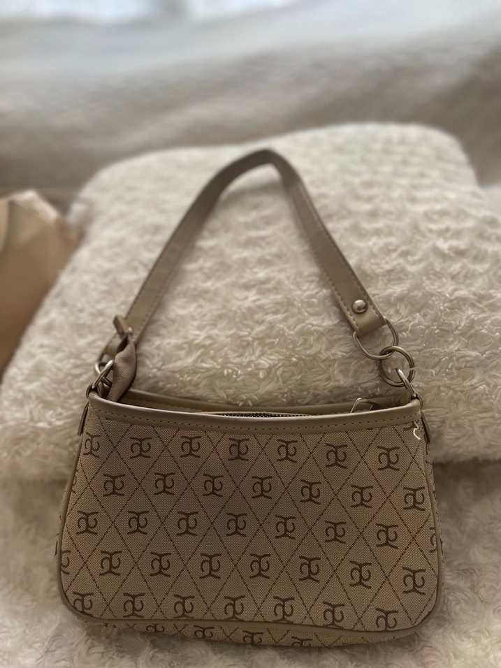 Bej Baskılı Deri Kadın Omuz Çantası - Görsel 2