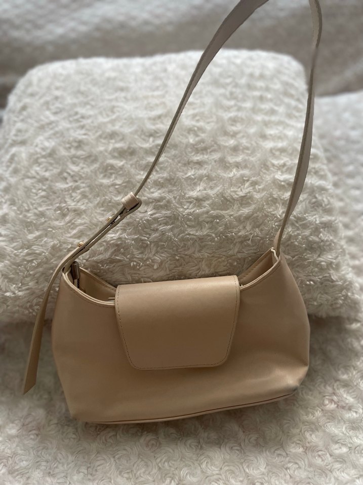 Bej Deri Minimalist Kadın Çantası - Görsel 2