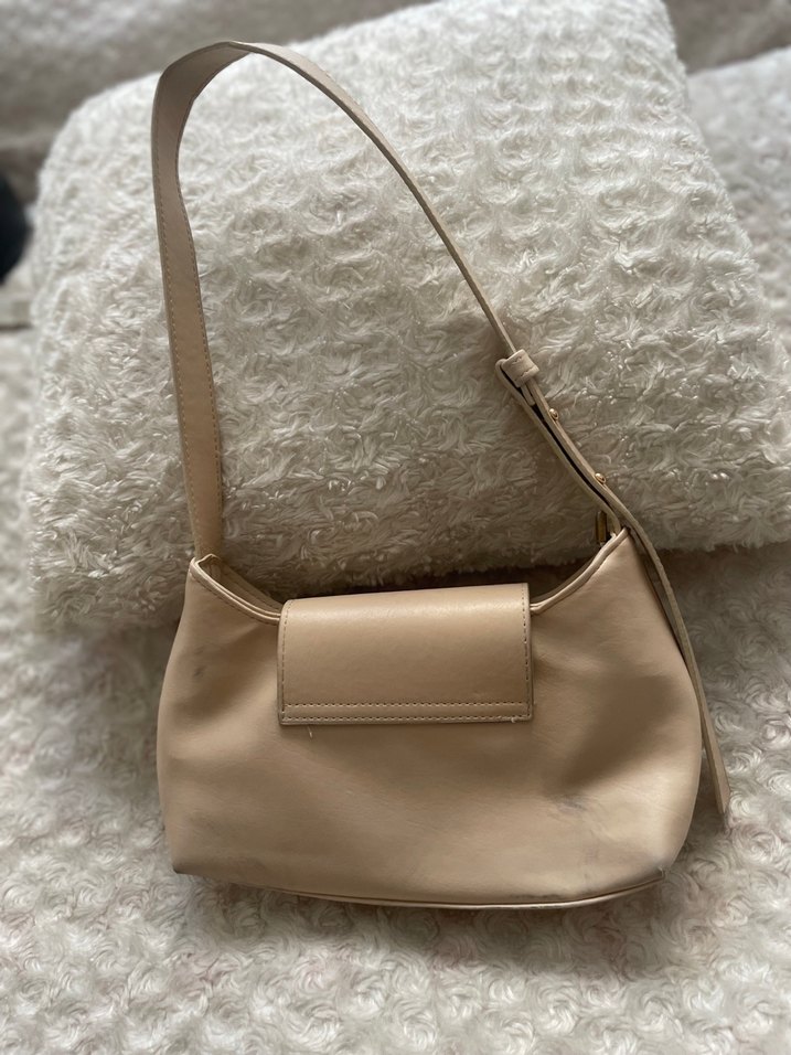 Bej Deri Minimalist Kadın Çantası - Görsel 3